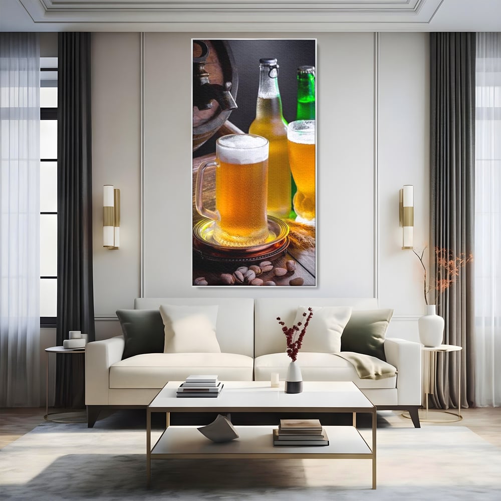 Tablou canvas cu tablou canvas cu halba de bere, in rama de aluminiu argintiu, pe perete intr-un living